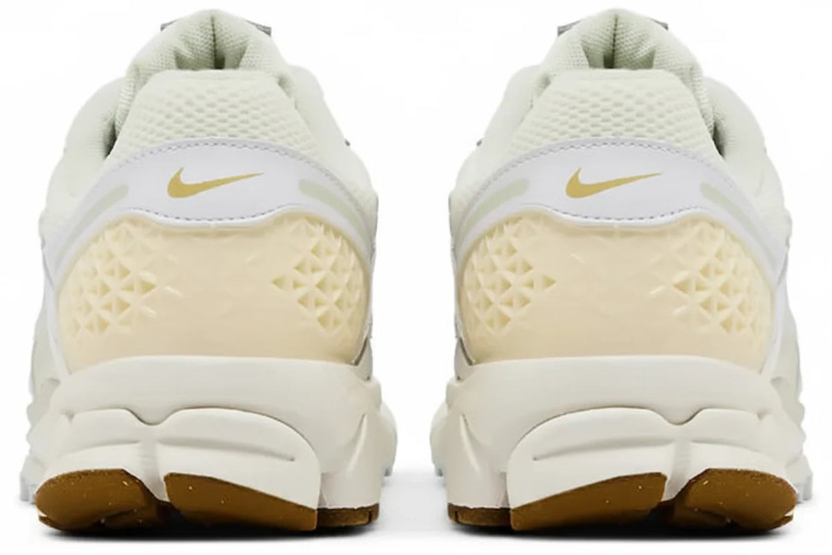 Wmns Air Zoom Vomero 5 'Sail Buff Gold'